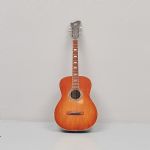 488106 Guitar